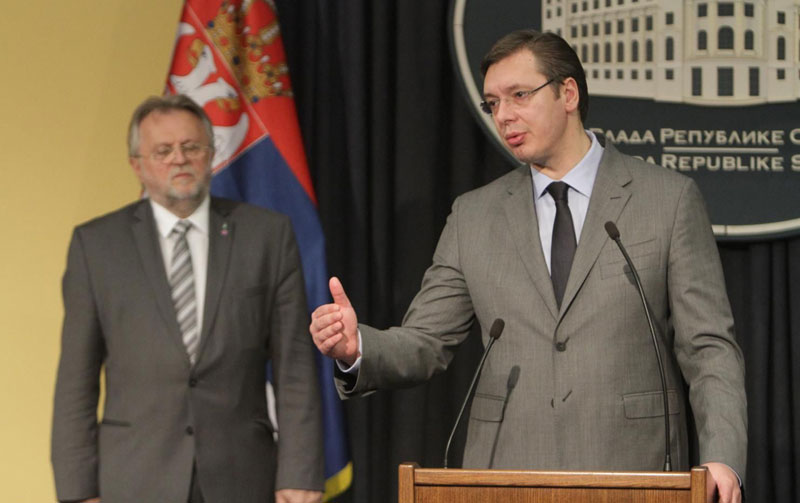 Просвета у плусу 4 одсто