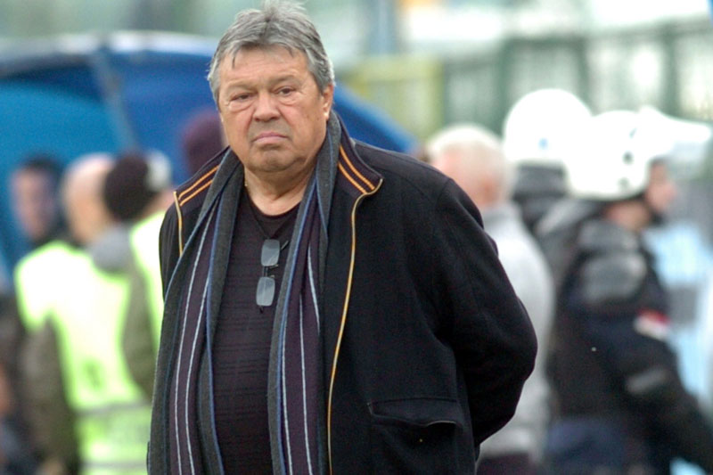 Косановић: Караџић и Милошевић убијају српски фудбал