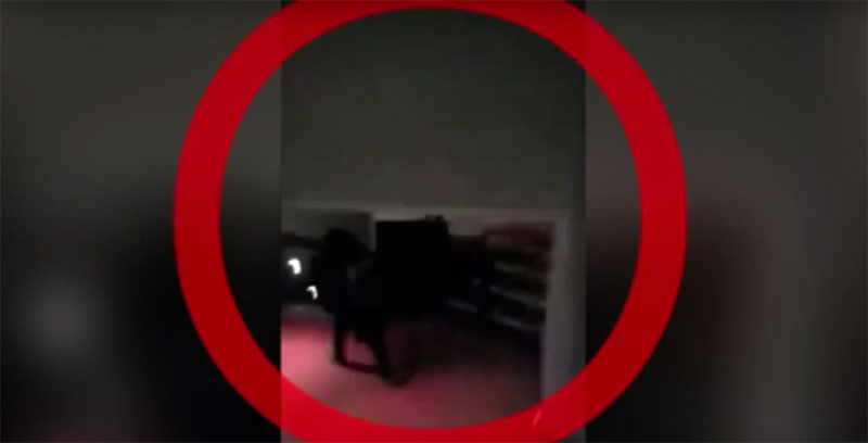 Снимљен један од четворице нападача у париском позоришту (ВИДЕО)