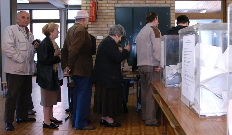 Опозиција у Нишу тражи нове изборе и међународне посматраче