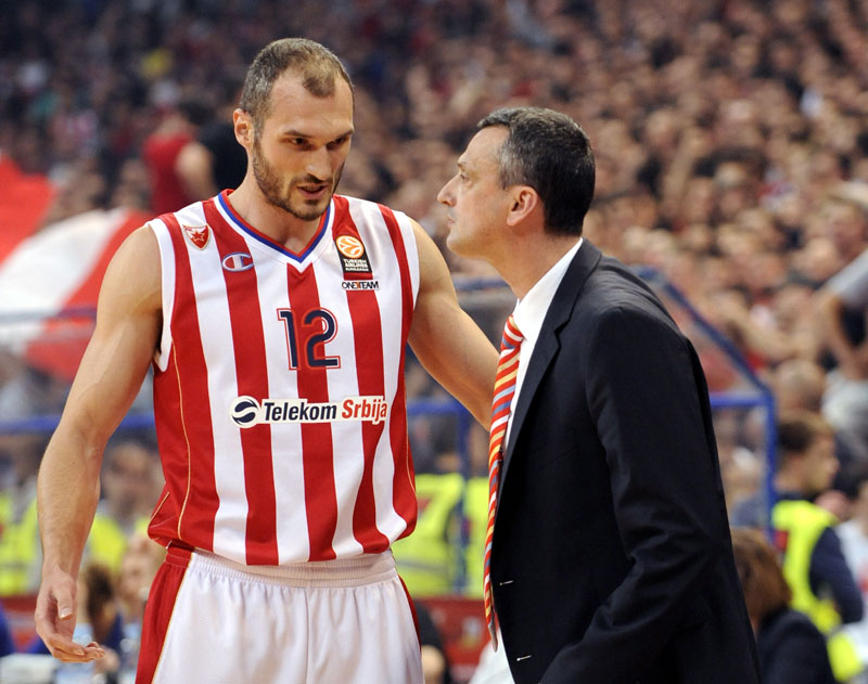 Симоновић остаје у Звезди