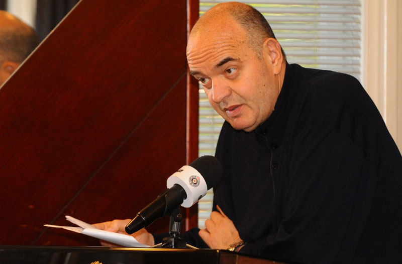 Вујошевић за “Новости”: Армани ме није звао