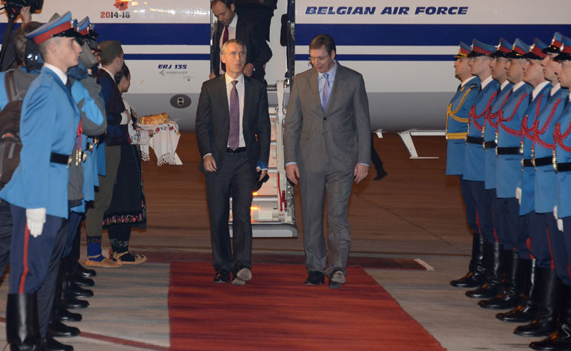 Погача и со за генсека НАТО