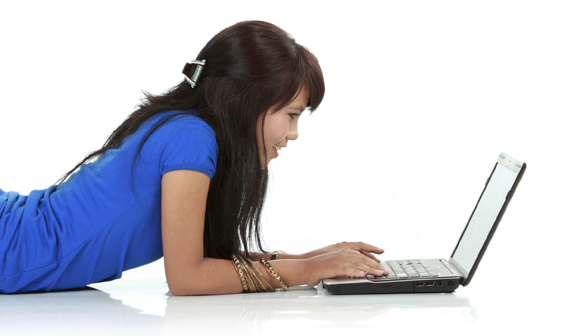 Деца која расту уз интернет верују све сто прочитају онлајн