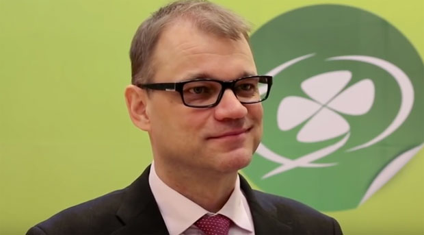 Фински премијер летео у тоалету авиона