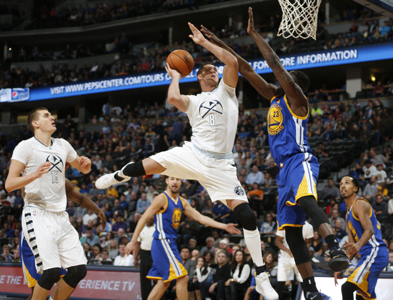 НБА: Голден Стејт изједначио рекорд, дабл-дабл Јокића