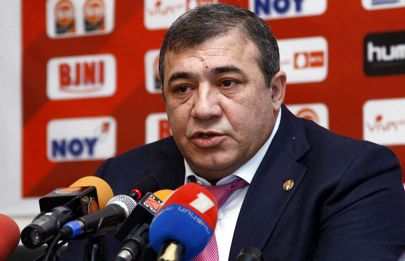 Председник ФС Јерменије: Против Албаније десила се издаја нације. ФС Албаније без коментара