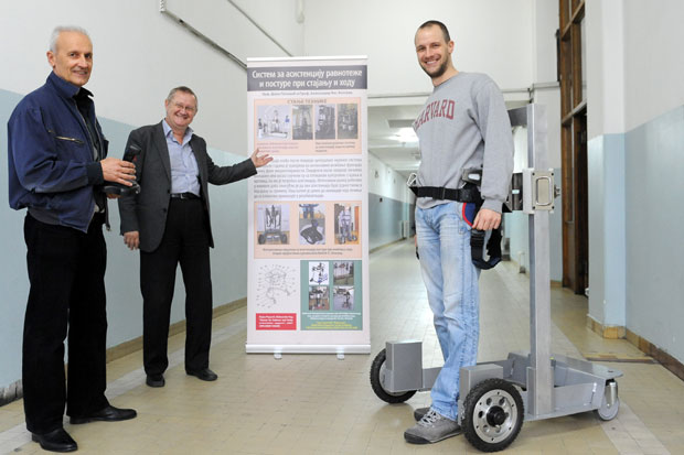 Инжењери помажу непокретнима 