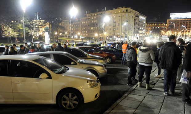 Затамњење ипак јефтиније?