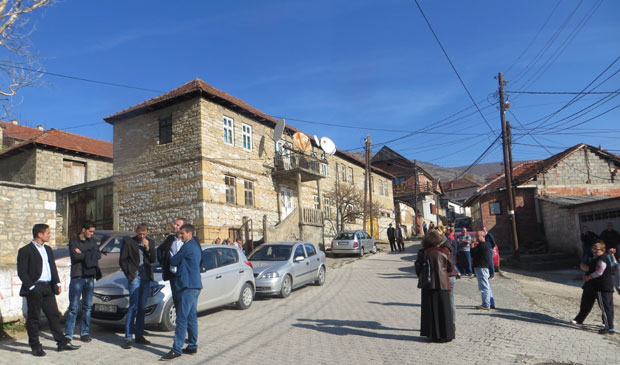 У једном од гета нашег народа на КиМ: Живимо и опстајемо на сто квадрата