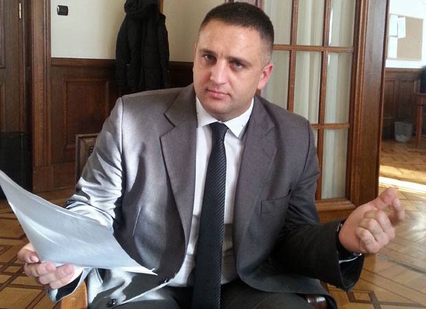 Владимир Петковић: Бранка Савић је режирала смену!