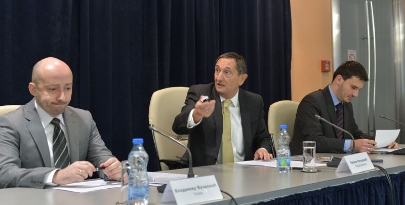 Тешко до 29.000 отказа у 2016.