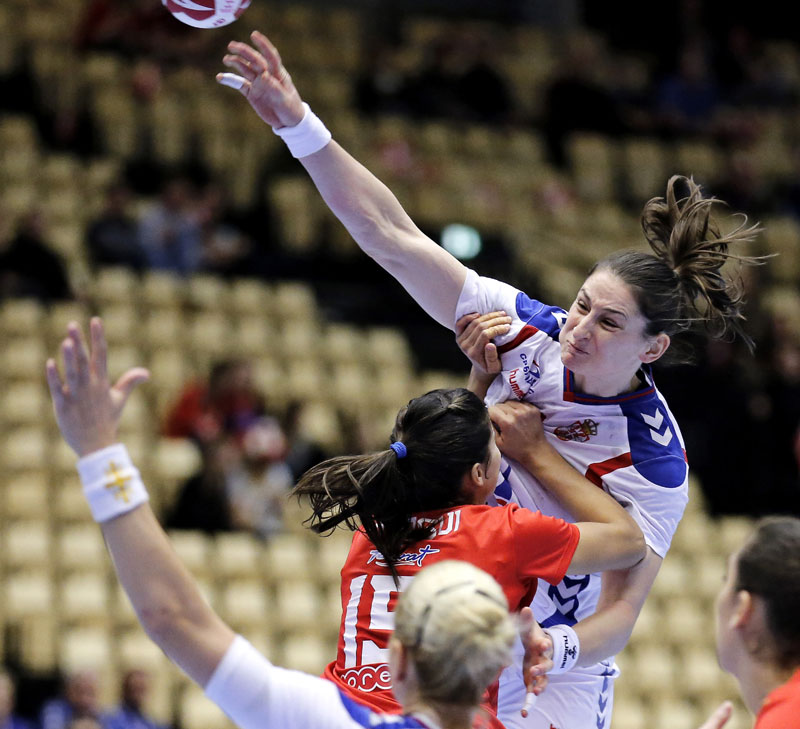 Катастрофа Србије, шест голова за полувреме и минус 16 на крају