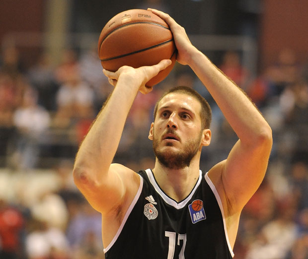 Коста Перовић завршио каријеру