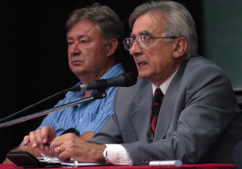 Како се у школи ФСС добијају дипломе: УЕФА направила проблеме (4)