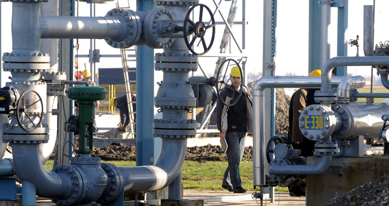 Радници Србијагаса враћају бонус: Од плате 15.000 газди