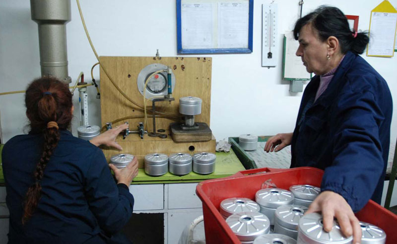 Пола Трајала држави