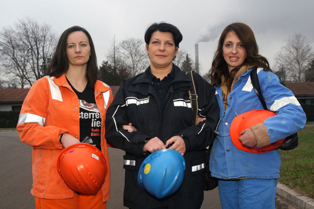 Шта зна дизалица ко јој командује