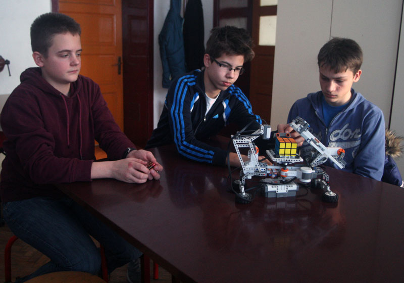 Робот Рубико осваја медаље