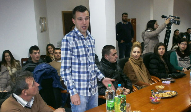 Академци ће добити 200.000 КМ