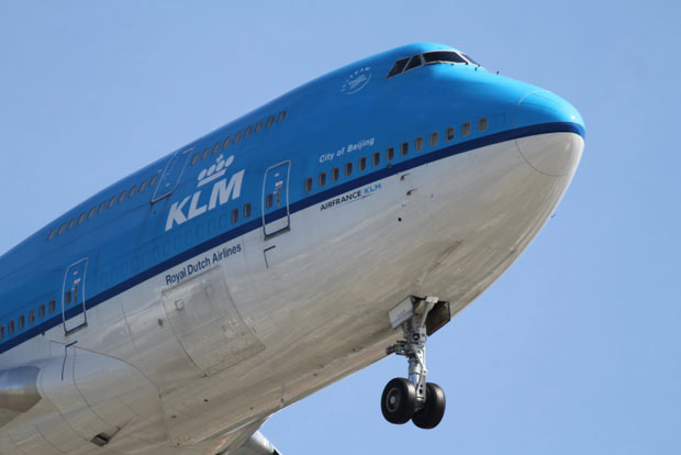 КЛМ одбио да прими седам путника после трамповог указа