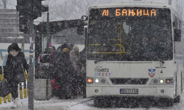 Некима дупли, а некима соло бус