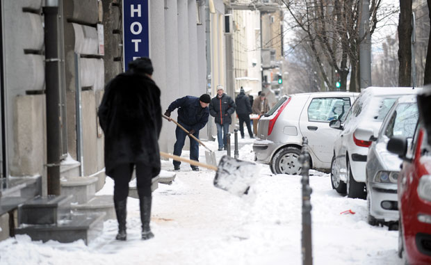 Ко не очисти снег плаћа и до 50.000