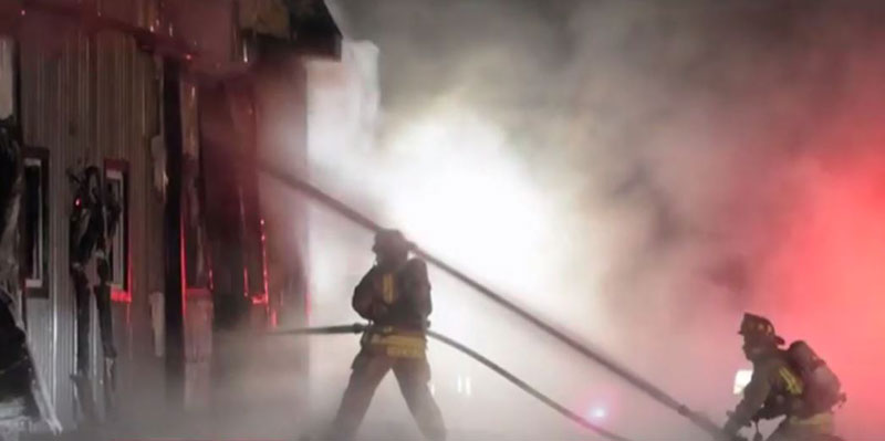 ВИДЕО: Пожар на хиподрому у Канади, страдала 43 тркачка коња