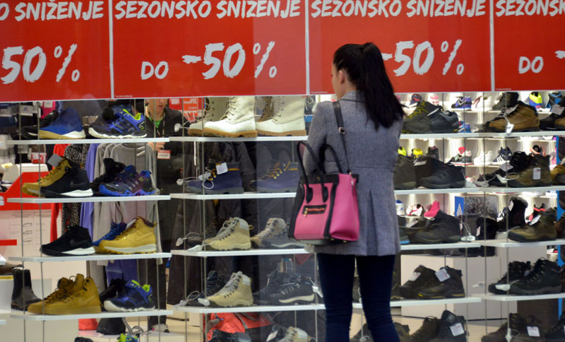 Коначно почеле праве зимске распродаје