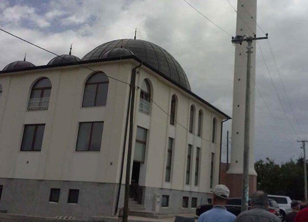 Затворите паралелне џамије