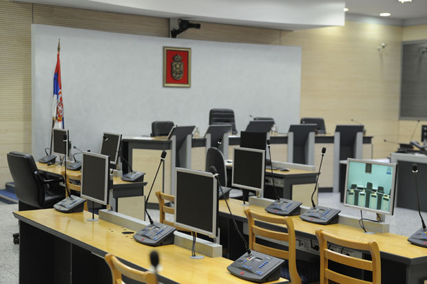 Због промене судије Дарку Шарићу формално суђење испочетка