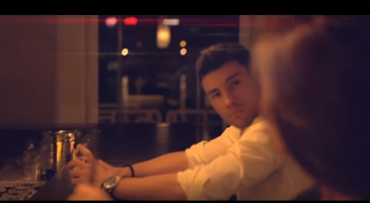 Цеца у вези са 16 година млађим манекеном?
