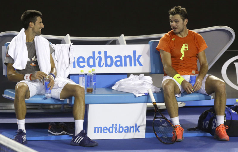 ВИДЕО: Ђоковић спаринговао са Вавринком у Мелбурну