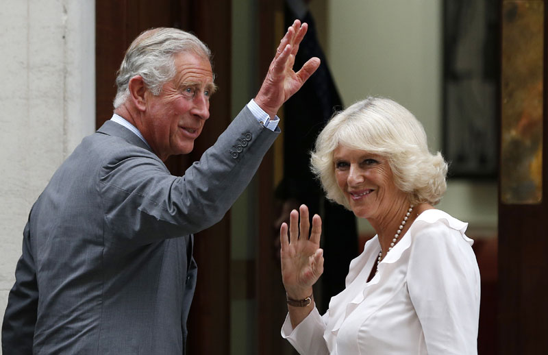 Принца Чарлса воде у Дечане?