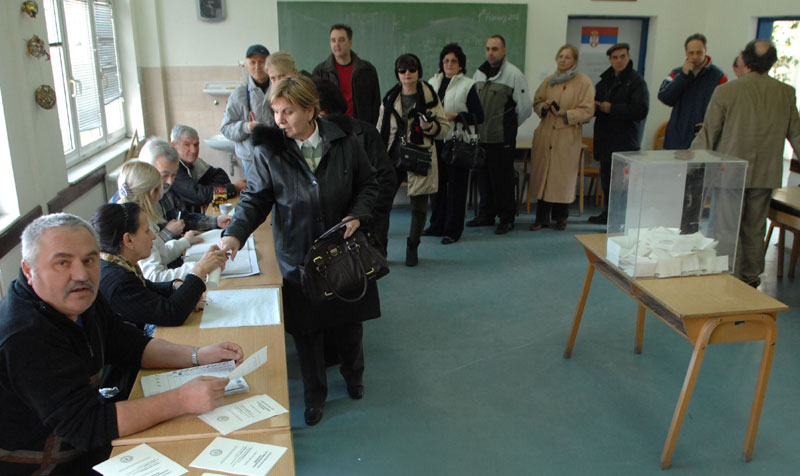 Гласање 24. априла