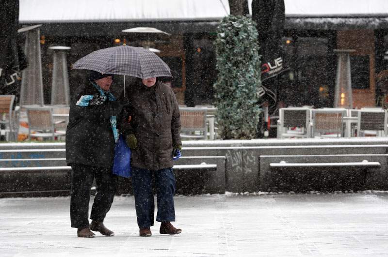 Снег у Београду - нема већих кварова, превоз у редовом режиму