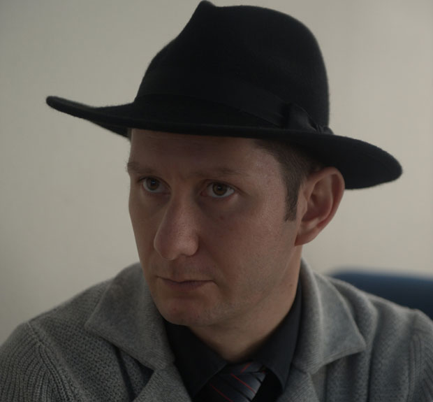 Писац и музичар са стетоскопом