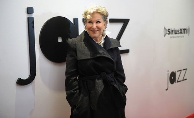 Бет Мидлер се враћа на Бродвеј