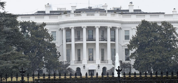 ФБИ: Ухапшен мушкарац,планирао напад ракетом на Белу кућу