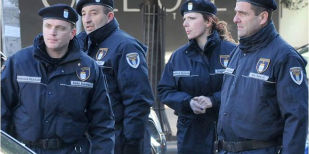 Већа овлашћења црногорским комуналним полицајцима,моћи ће и да хапсе?