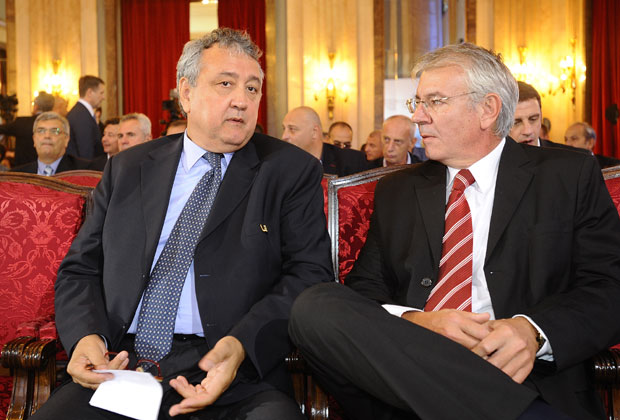 Шоштар: Комшије, зашто се љутите?