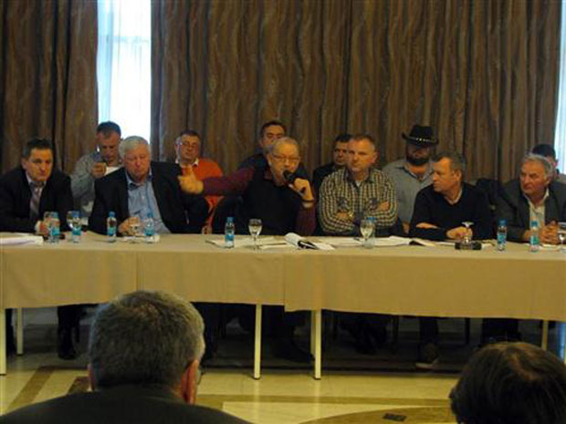 Ратари РС: Не трговини са Хрватском