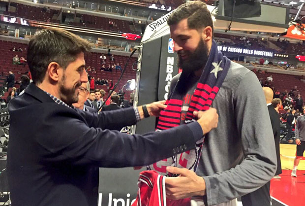 Пауновић бодрио Булсе, поклони за Миротића