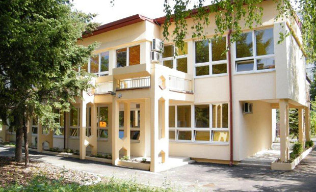 Улазе у обданиште само са картицом