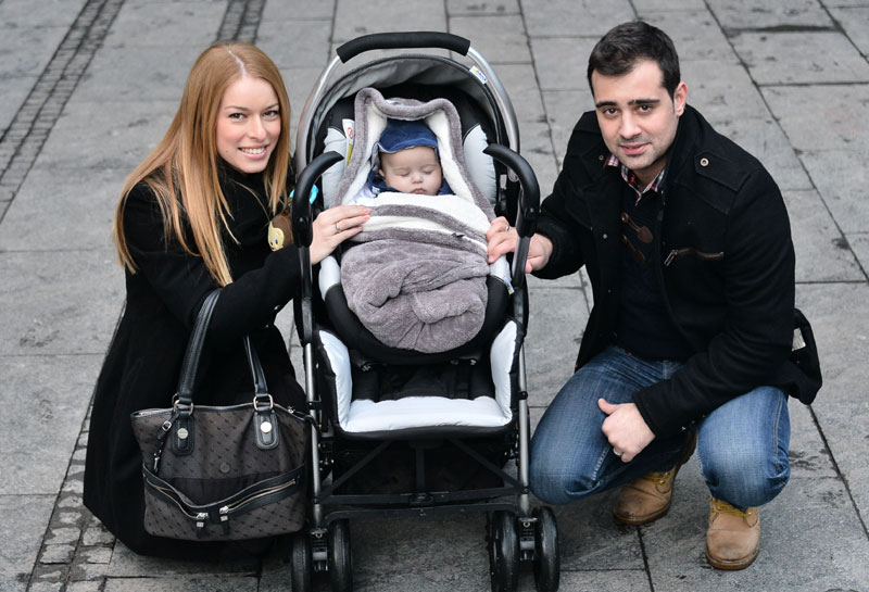 Стиже ћерка