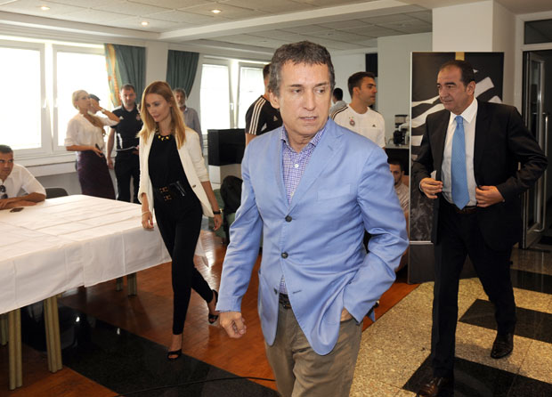 Ђурић отворено о детаљима случаја Живковић: Продали смо наша права, све је урађено по закону! 