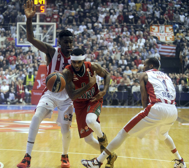 Нови скалп у Пиониру: Звезда као брзи воз!