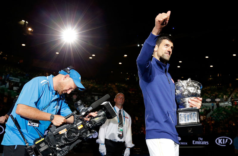 Вук је гладан Париза!