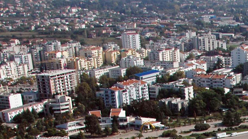 Обијају станове, украдене ствари продају на пијаци у Подгорици!