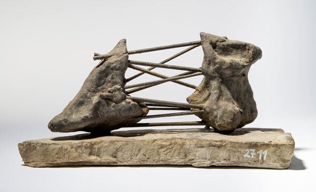 Олга Јеврић код Хенрија Мура